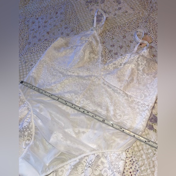 NWT HAH Bodysuit Sz XL🤍 - Picture 14 of 16